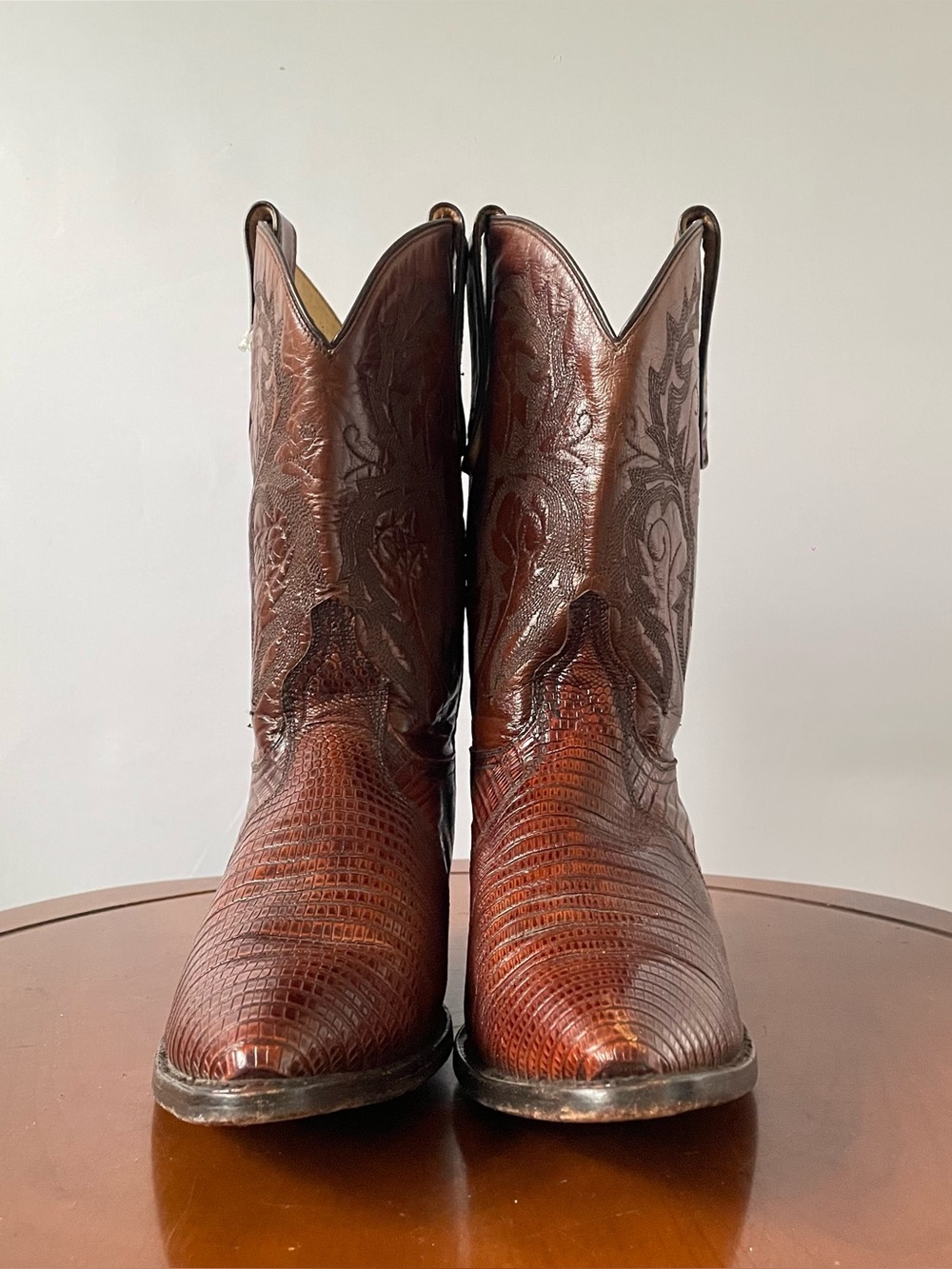 Zecuda Brown Croc-Embossed Women’s Cowboy Boots | US 9C - Picture 2 of 8
